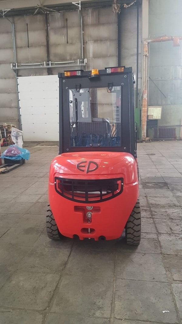 Дизельный вилочный погрузчик EP CPCD35T3