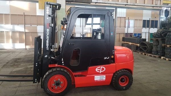 Дизельный вилочный погрузчик EP CPCD30T3